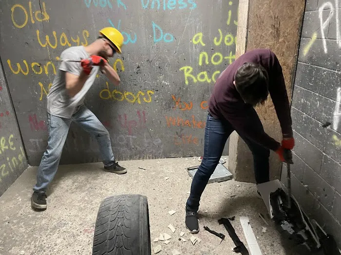 SMASH THERAPY LLC 4