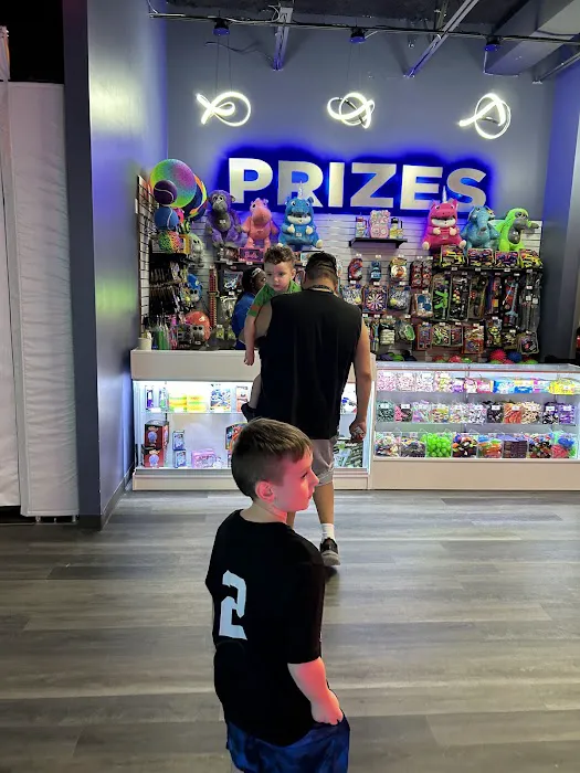 AR's Putt N' Play 8