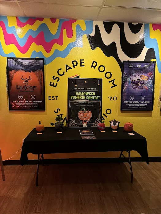Escape Room San Antonio - Bandera Rd 4
