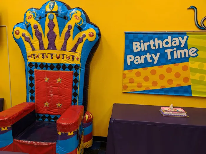 Pump It Up San Antonio NW Kids Birthdays and More 7