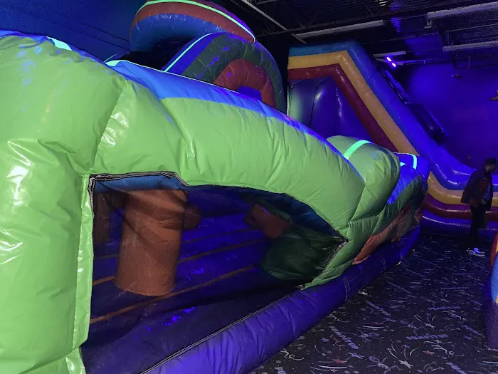 Pump It Up San Antonio NW Kids Birthdays and More 9