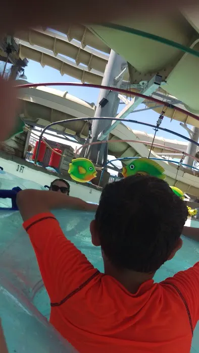 Thundering Surf Waterpark 2