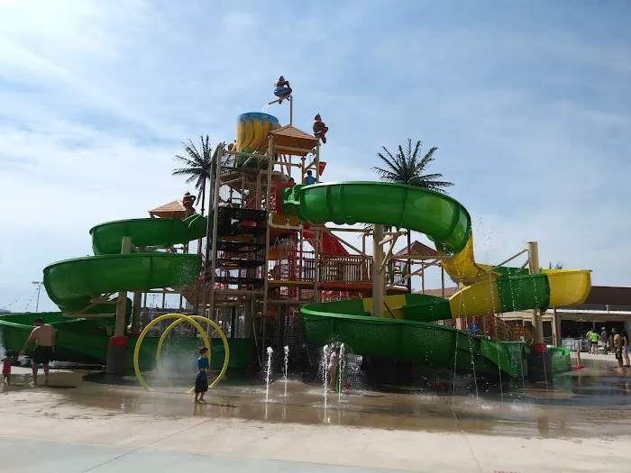 Bananas Fun Park 2