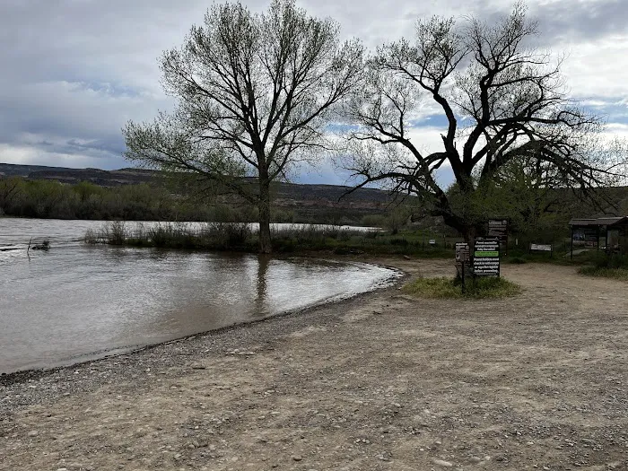 River Park at Las Colonias 8