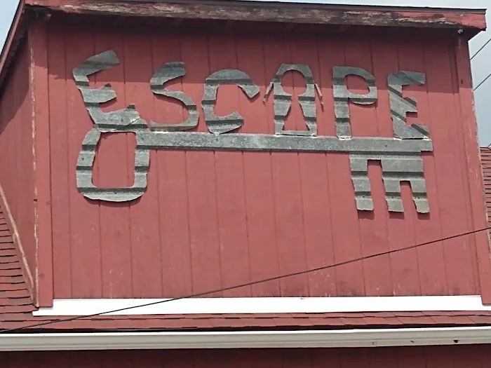 Hidden Barn Escape 7