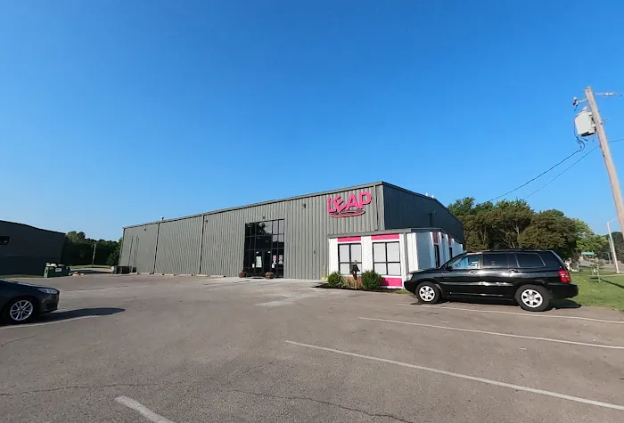 Leap Trampoline Park 9