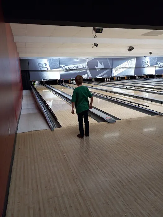 West Ridge Lanes Family Fun 1