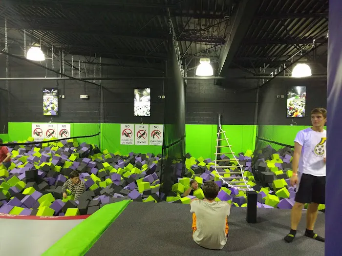 Get Air Trampoline Park 2
