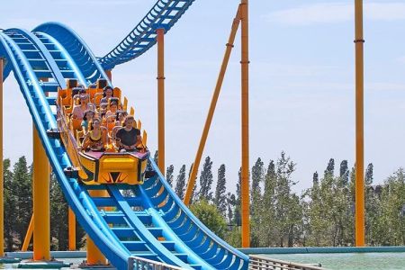Discover Wheelchair Accessible Rides in Amusement Parks for an Inclusive Experience