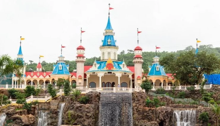Which Is the Biggest Amusement Park in India? A Complete Insider’s Guide