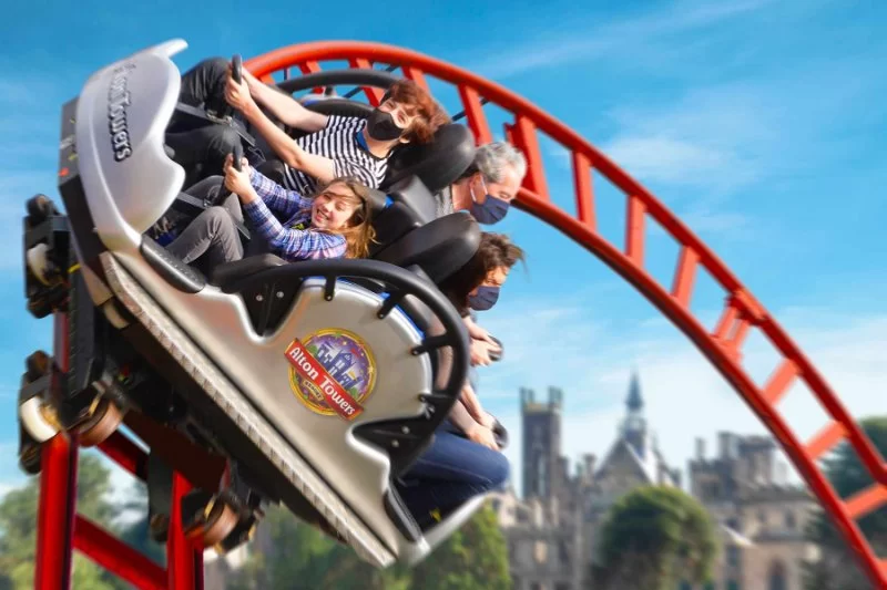 What Is the World's Best Amusement Park? A Journey Through Thrills and Magic