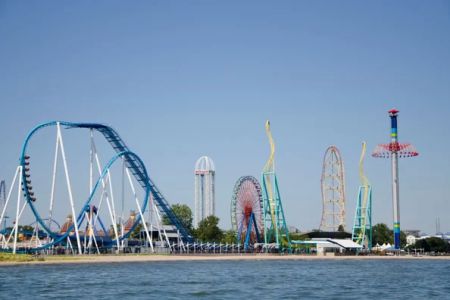 Top Amusement Park Rides for Teenagers That Thrill and Excite